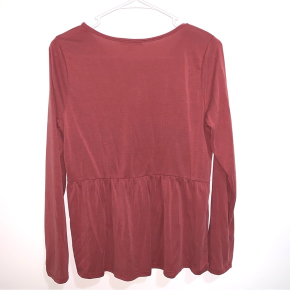 🌷5/$20 Green Envelope Women’s Blouse - Picture 4 of 4